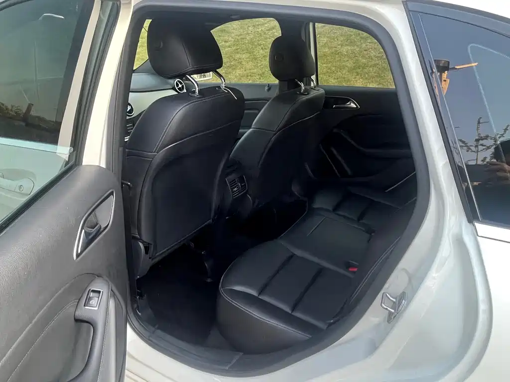 Mercedes-Benz B-Class B 200 Fashion