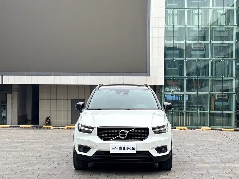 Volvo XC40 T4 4 WD Smart Vision Sport
