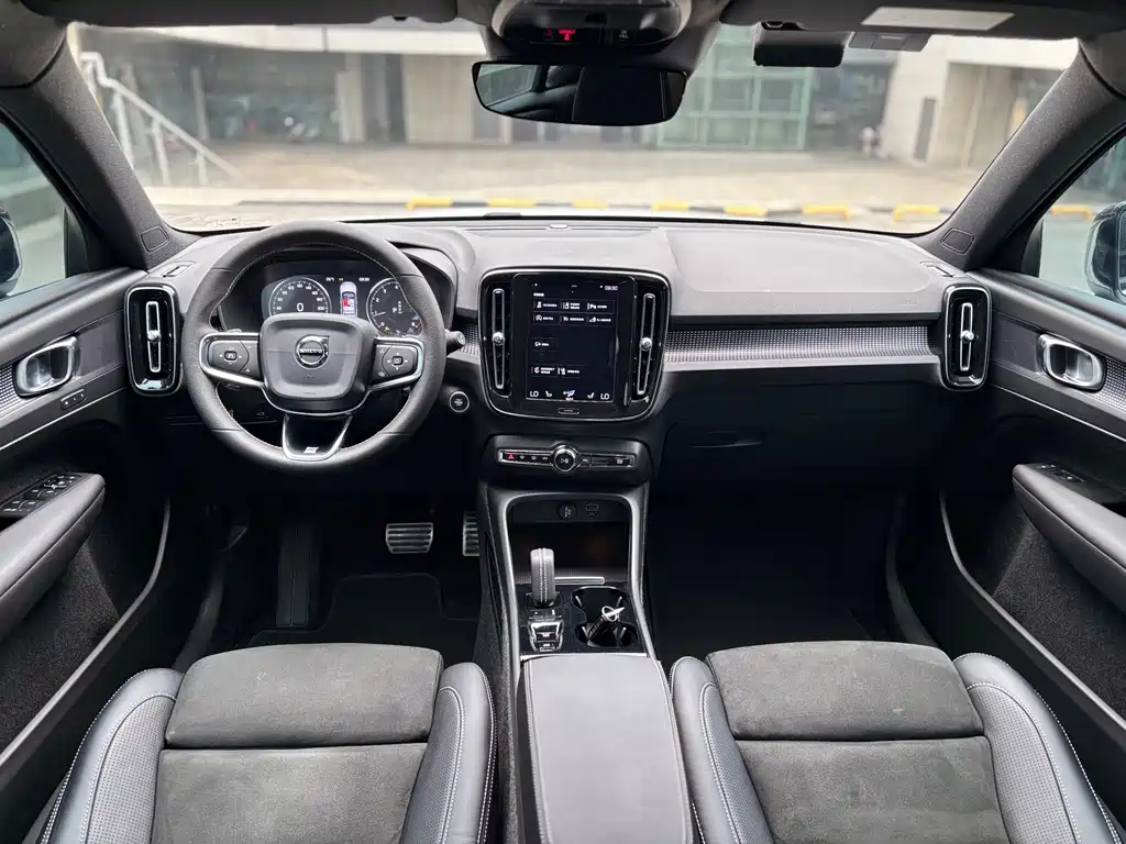 Volvo XC40 T4 4 WD Smart Vision Sport