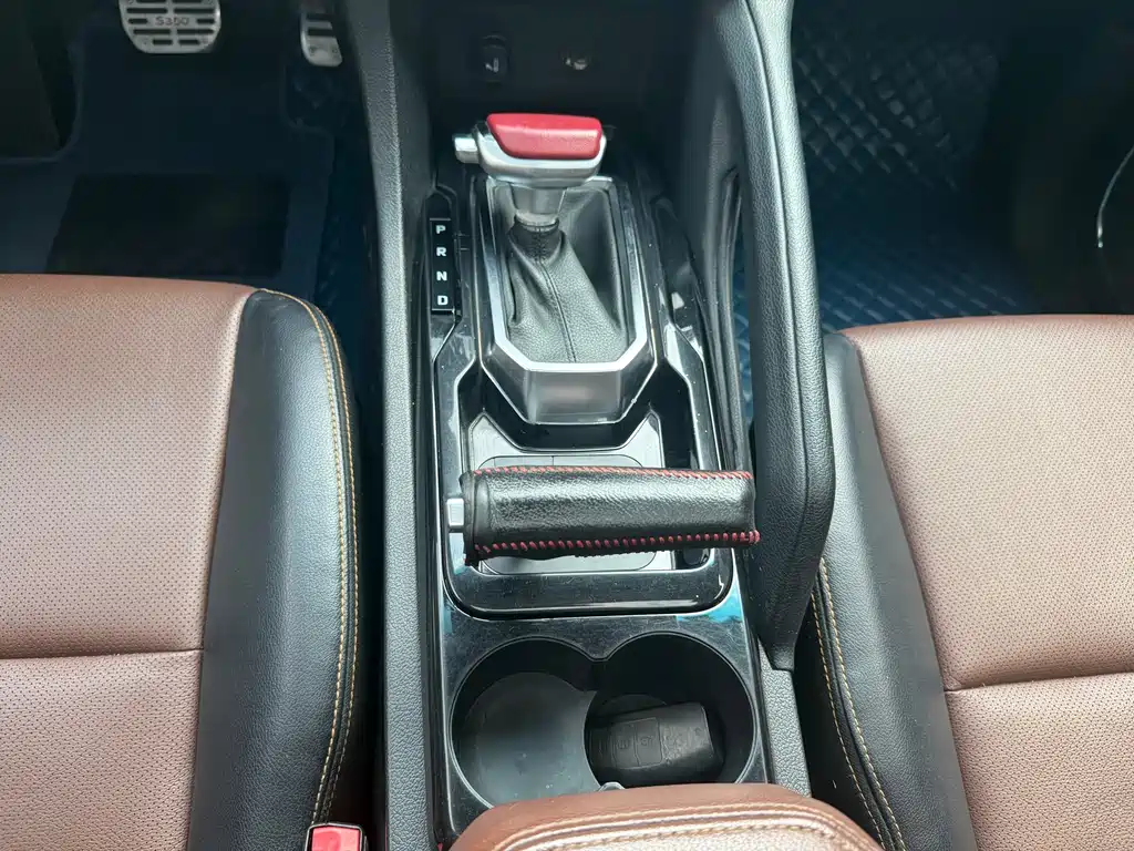 Yusheng S350 2.0 T Auto 4 WD Gasoline Luxury 5-seat