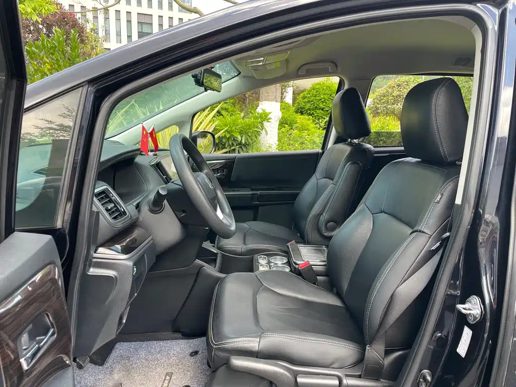 Odyssey 2.0 L Sharp· Comfort Enjoyment
