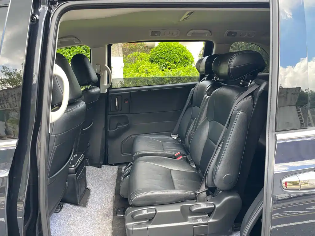Odyssey 2.0 L Sharp· Comfort Enjoyment