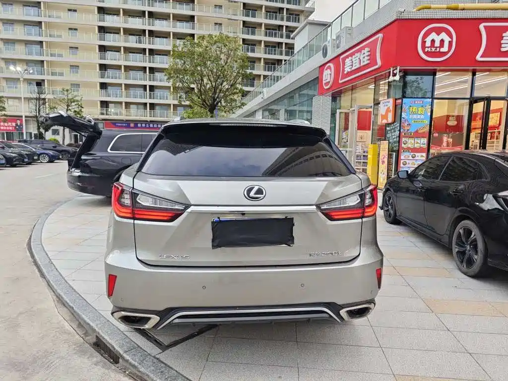 Lexus RX 300 4 WD F SPORT CN-V