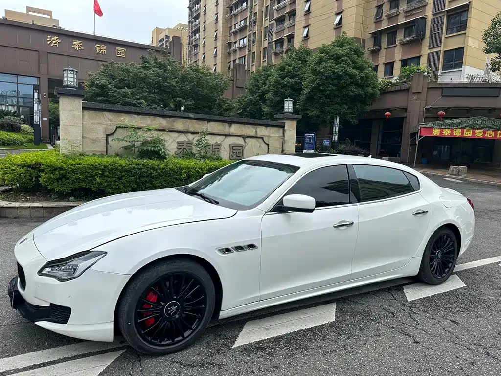 Quattroporte 3.0 T Standard