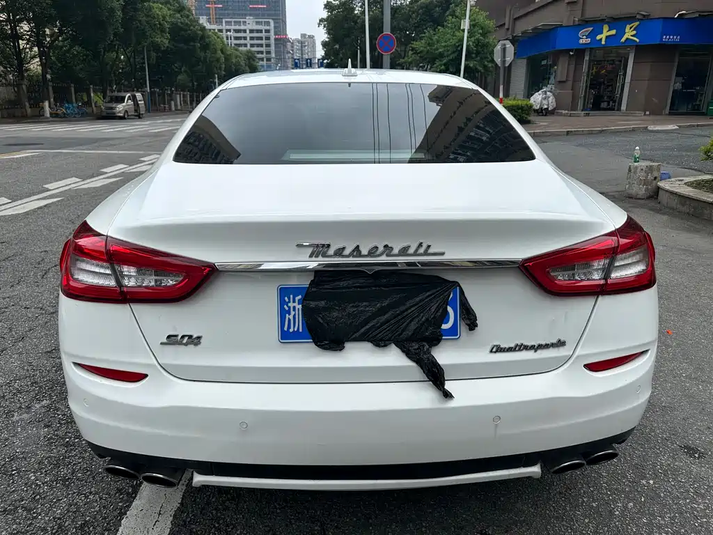 Quattroporte 3.0 T Standard