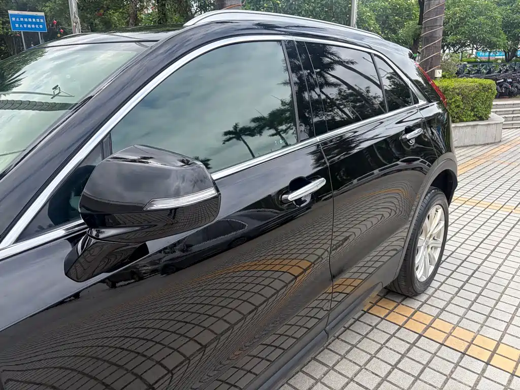 Cadillac XT4 28 T 2 WD Luxury