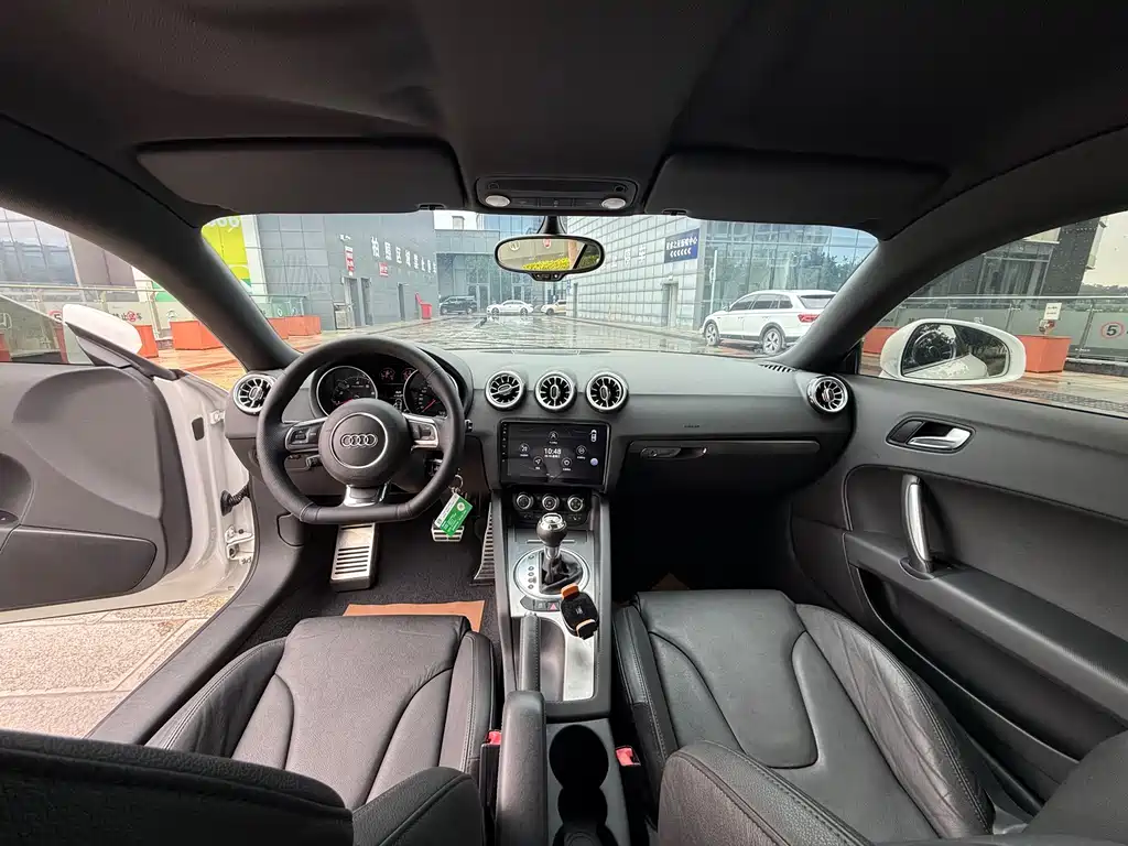 Audi TT TT Coupe 45 TFSI White Classic