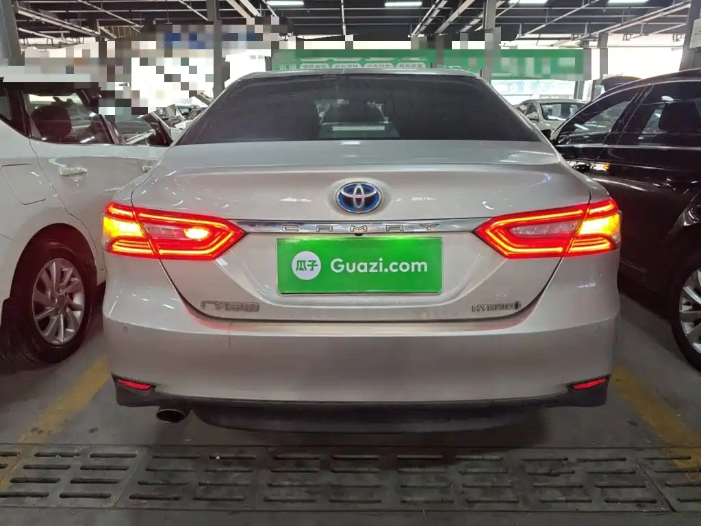 Camry Dual Engine 2.5 HG Luxury CN-VI