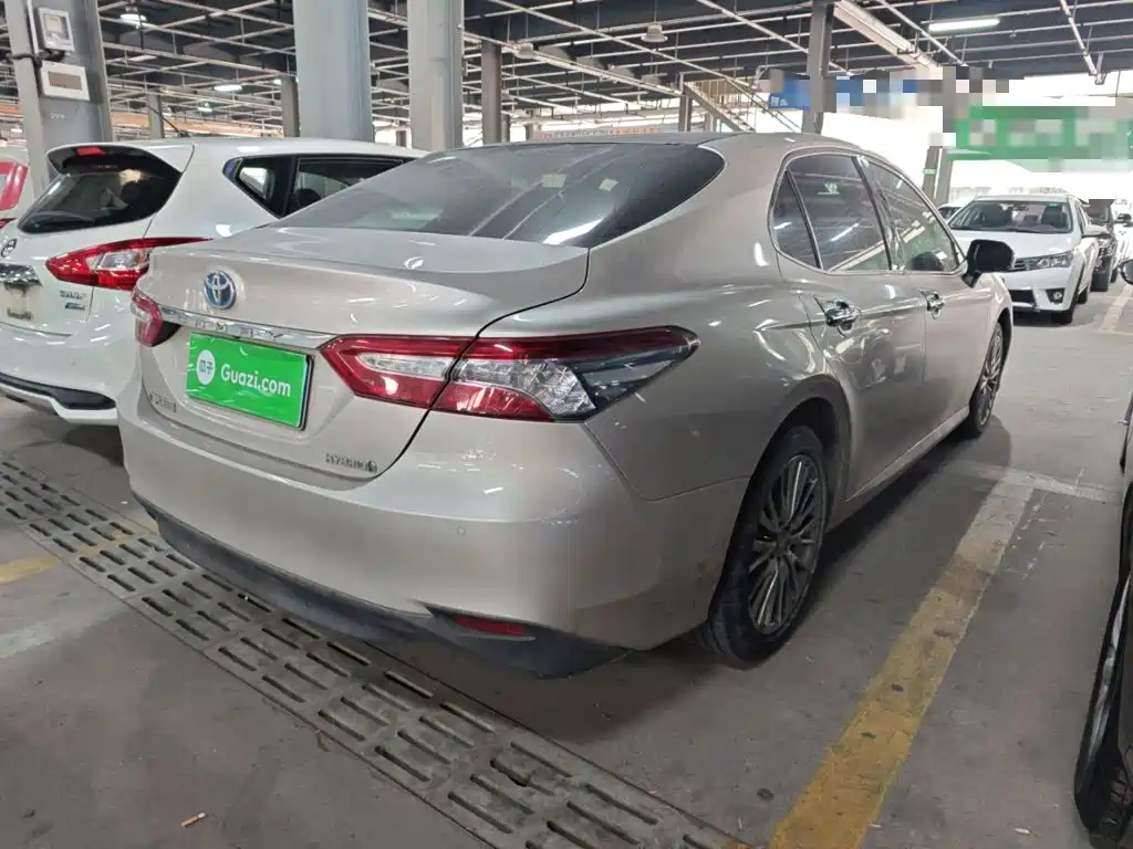Camry Dual Engine 2.5 HG Luxury CN-VI