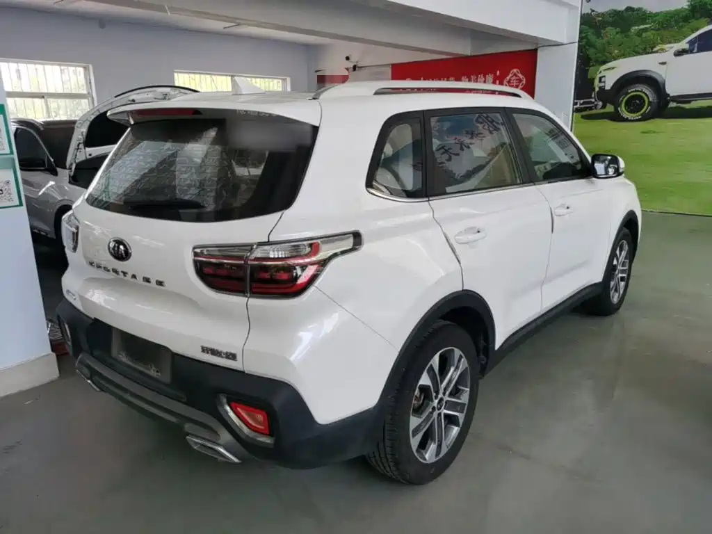 Sportage 2.0 L Auto Smart Enjoyment Luxury CN-V