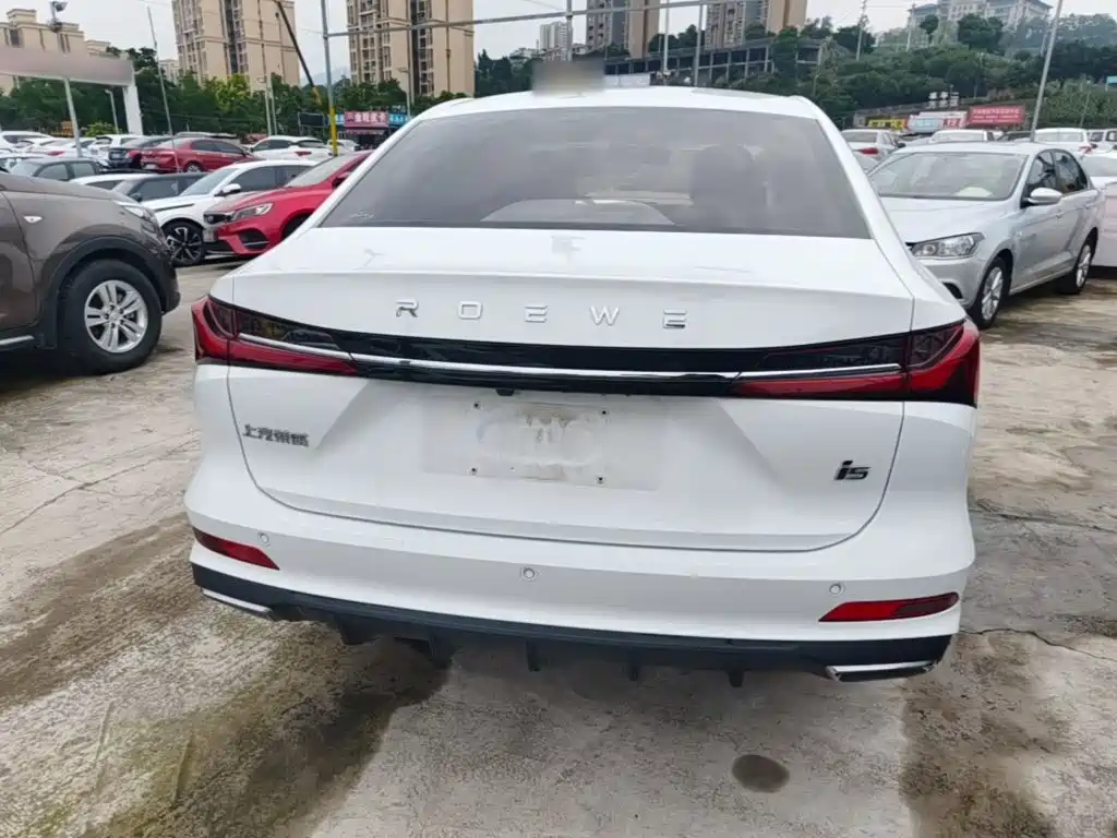 Roewe i5 1.5 L CVT Luxury