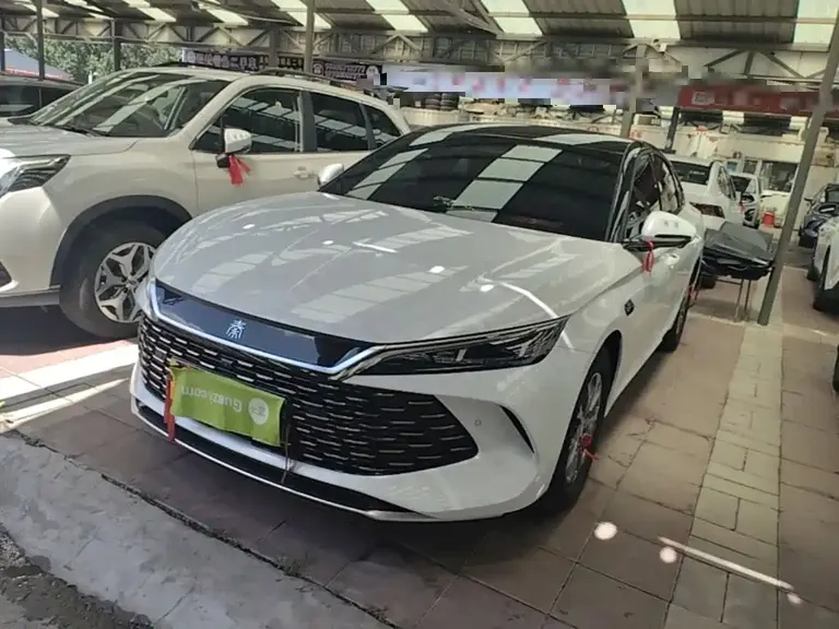 BYD Qin L DM-i Smart Drive 80 KM Leading