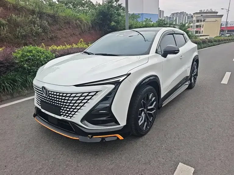 Changan UNI-T 1.5 T Sport Distinguished
