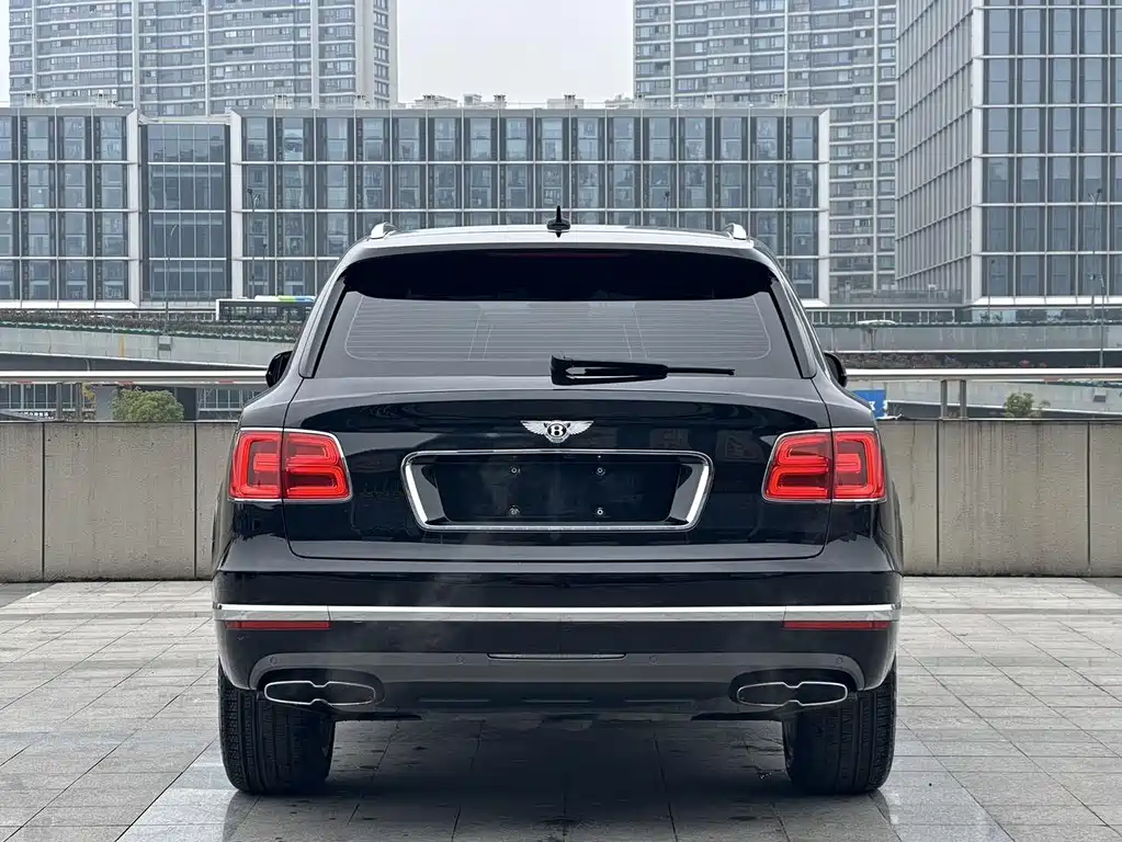 Bentayga 6.0 T Standard