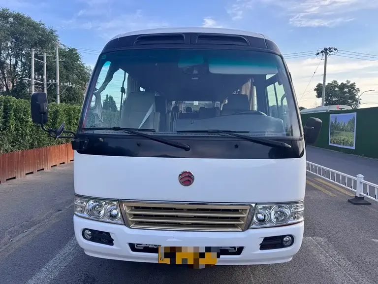 Golden Dragon Coaster 金旅考斯特 2012款 2.7 L汽油版JM495 QF-Ⅲ