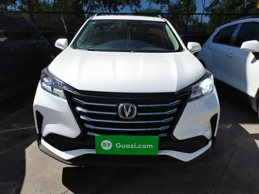 Changan CS15 1.5 L Auto Progressive