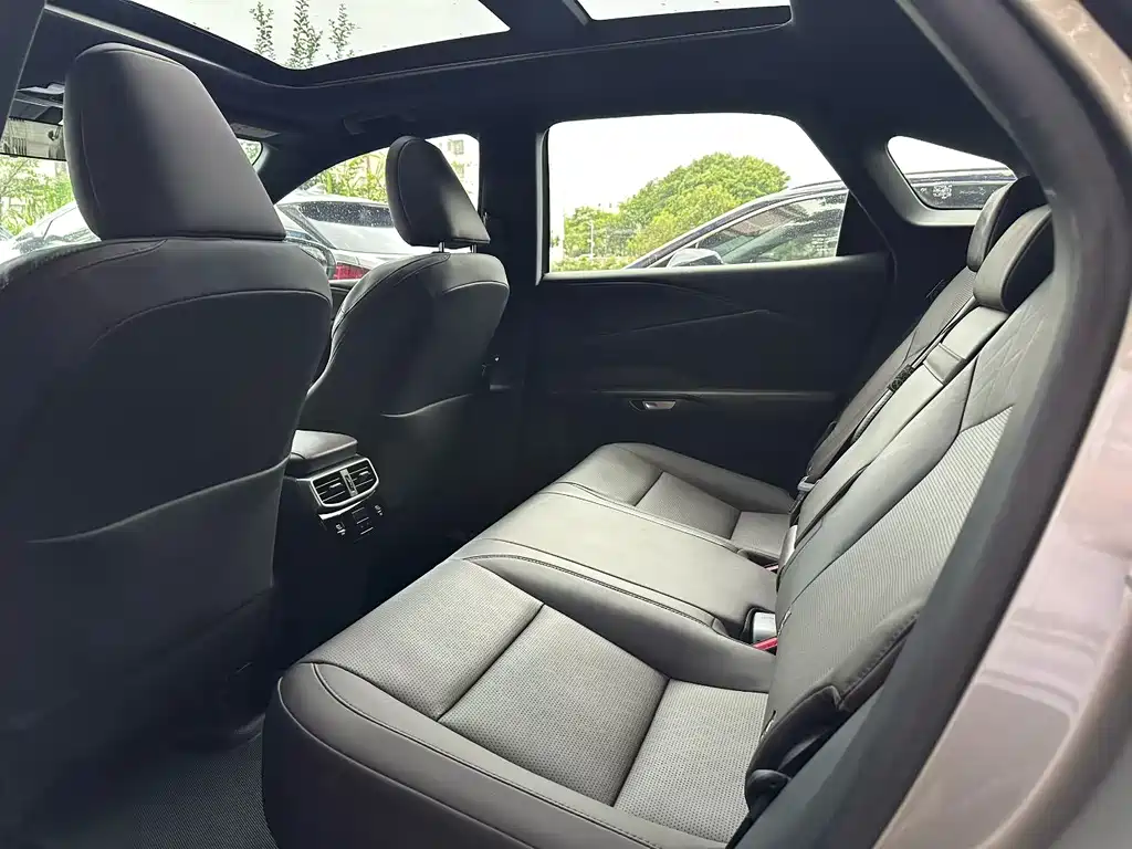 Lexus RX 350 h 4 WD Pure Enjoyment