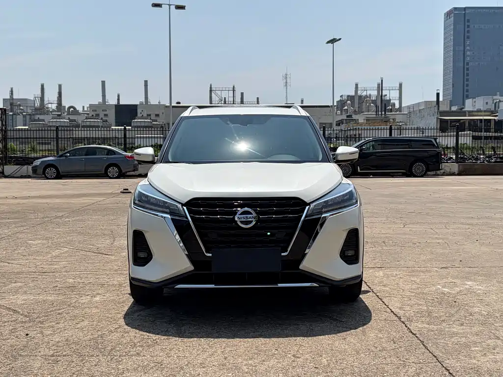 Kicks 1.5 L CVT XV Luxury