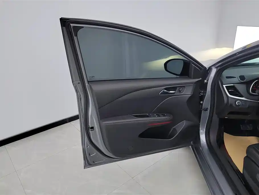 Monza Mild Hybrid RS 330 T Auto Smooth