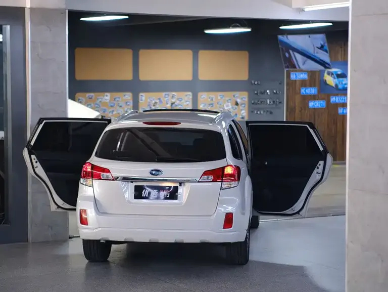 Subaru Outback 傲虎 2013款 2.5 i 运动版