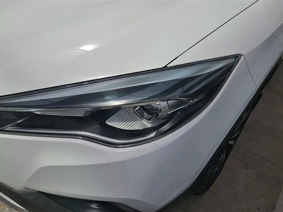 Besturn X80 奔腾X80 2018款 Live版 2.0 L 自动舒适型