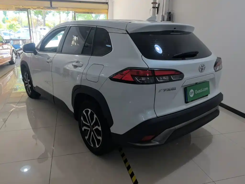 Frontlander 2.0 L CVT Luxury