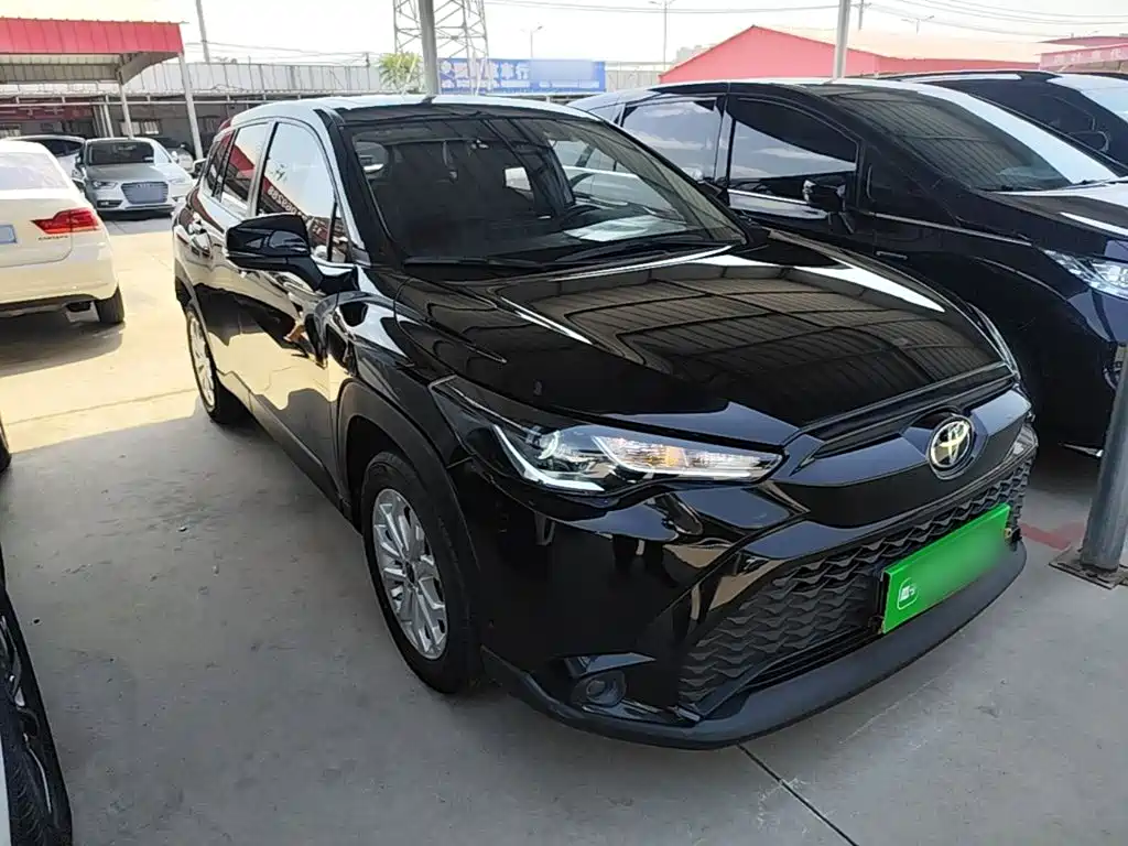 Frontlander 2.0 L CVT Leading