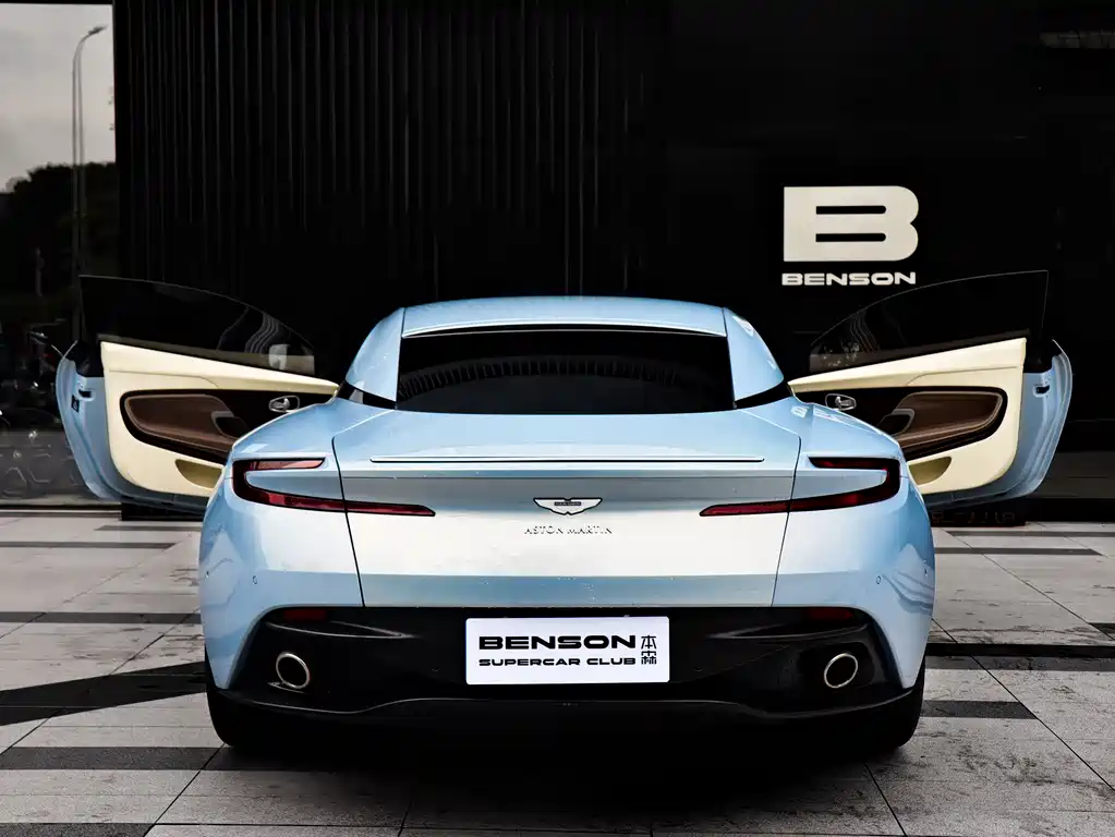 Aston Martin DB11 4.0 T V8 Coupe
