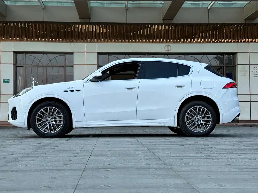 Grecale 2.0 T GT