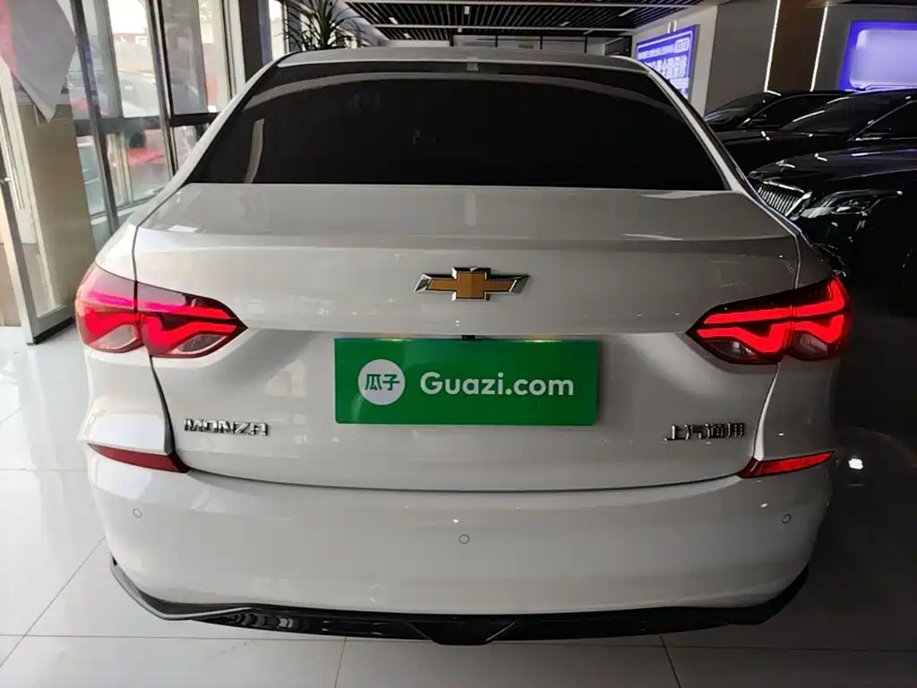 Monza 1.5 L DCT Joy