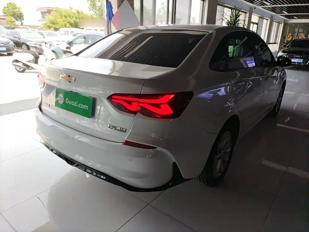 Monza 1.5 L DCT Joy