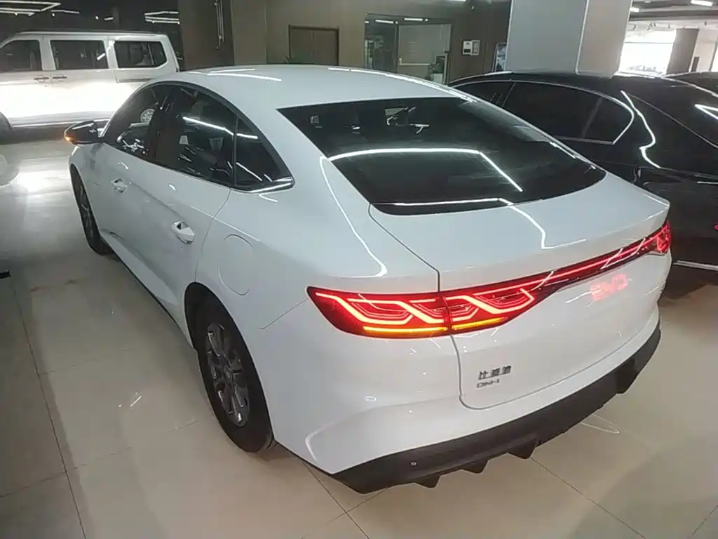 Qin L 秦L 2026款 DM-i 128 KM进取型