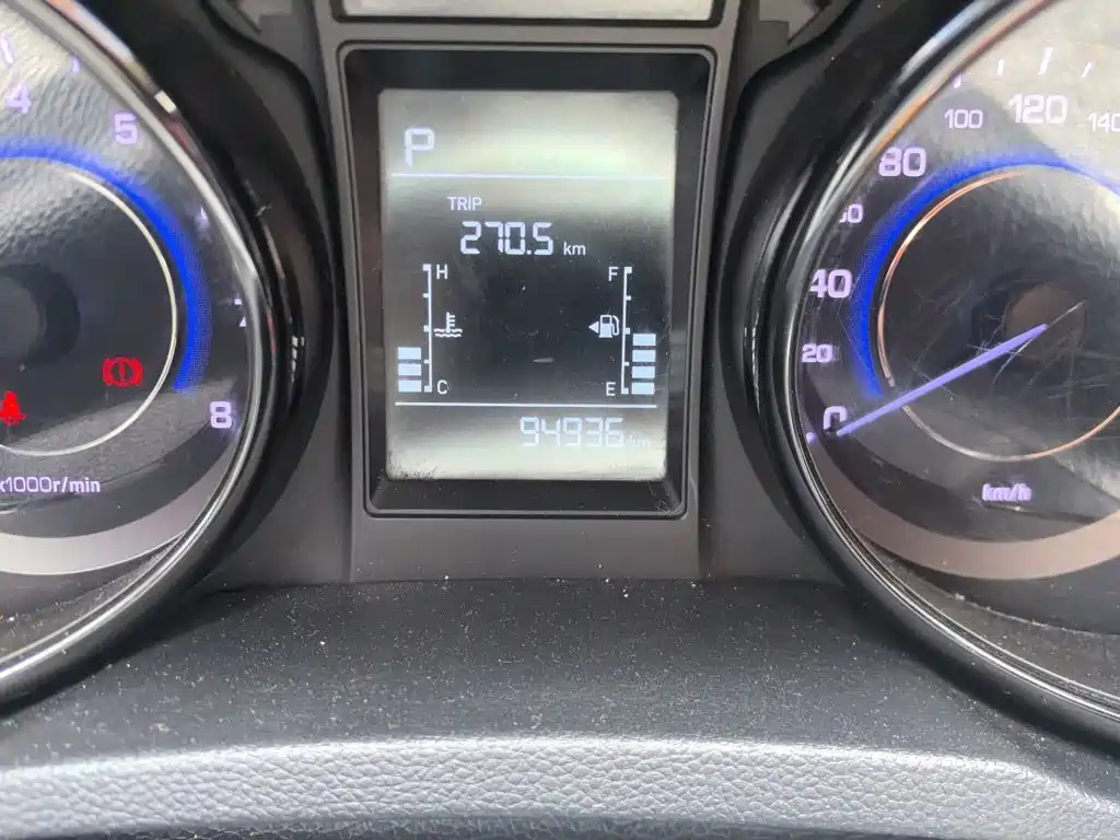 Changan CS15 1.5 L Auto Fashion
