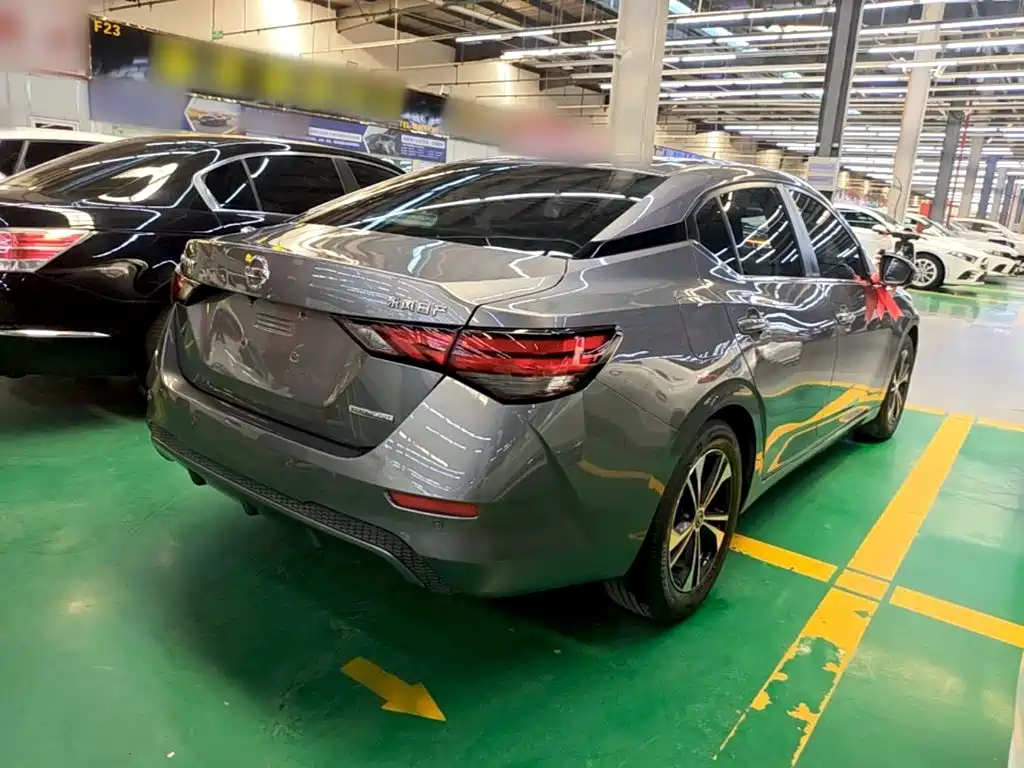 Sylphy 1.6 L XL CVT Joy