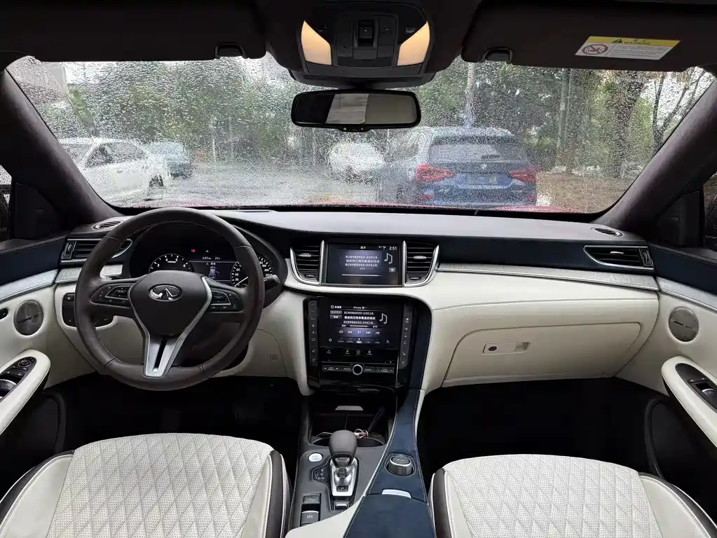 Infiniti QX50 2.0 T 4 WD Flagship