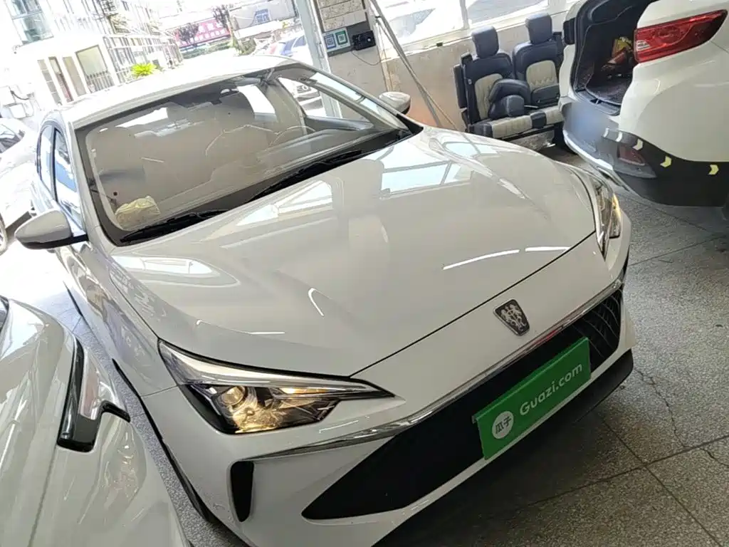Roewe i5 1.5 L CVT Luxury