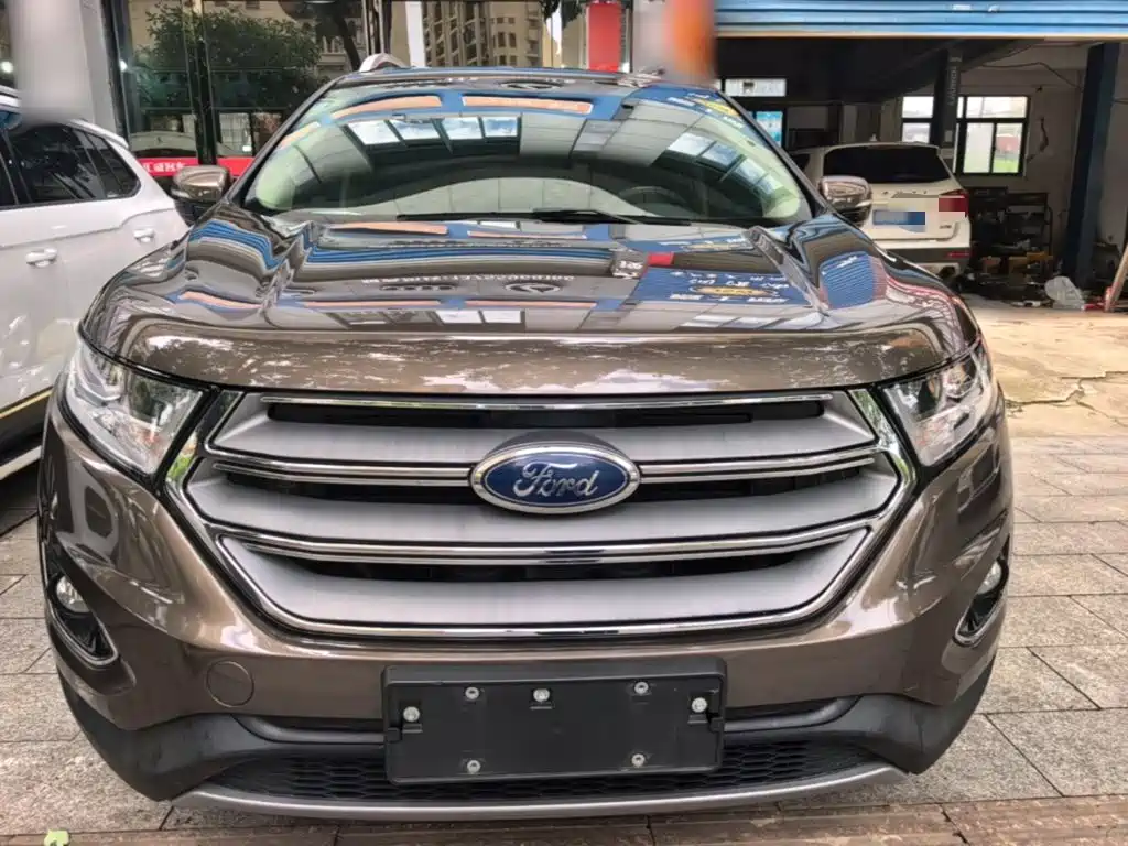 Edge EcoBoost 245 2 WD Elite Sharp 5-seat