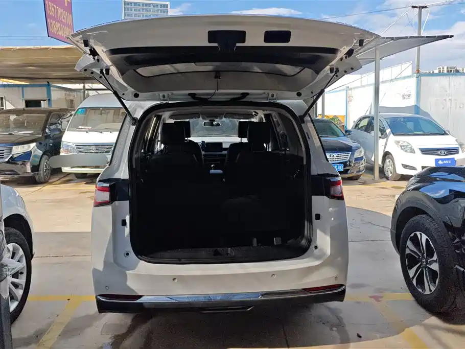 Wuling Jiachen 1.5 L Manual Smooth Enjoyment Comfort