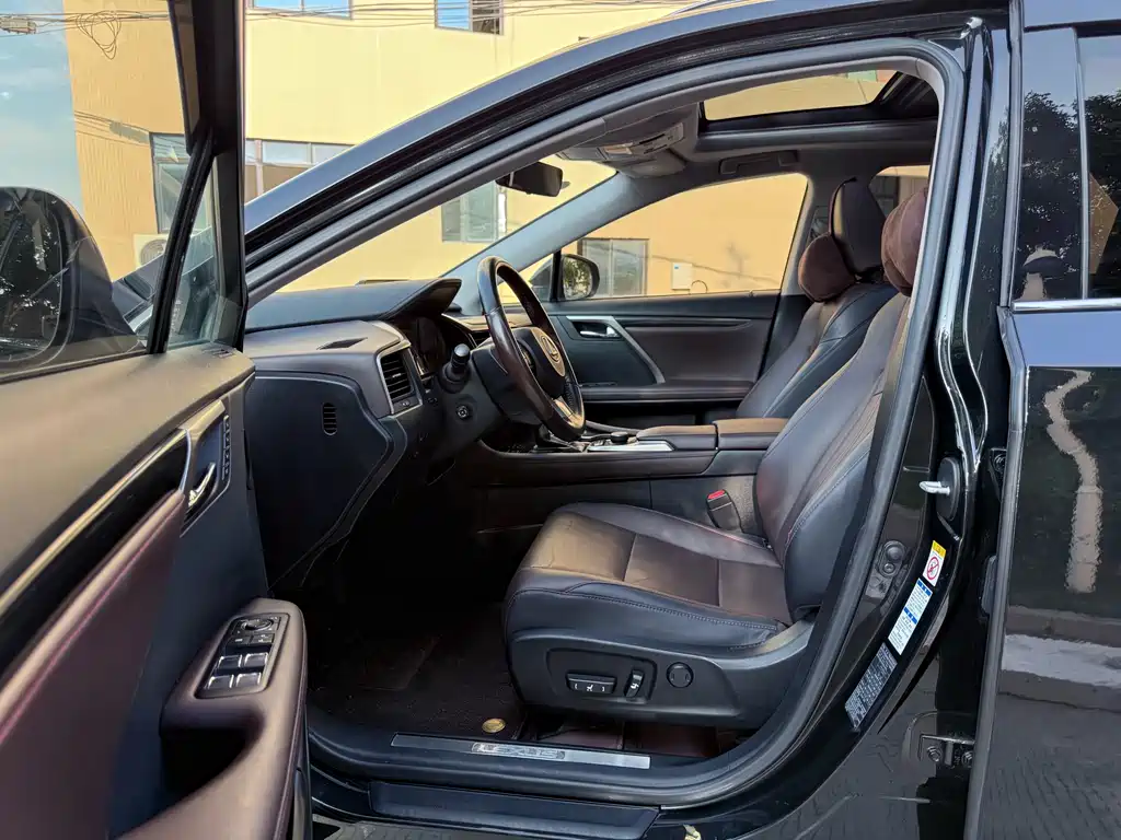 Lexus RX 300 4 WD Elegant CN-V