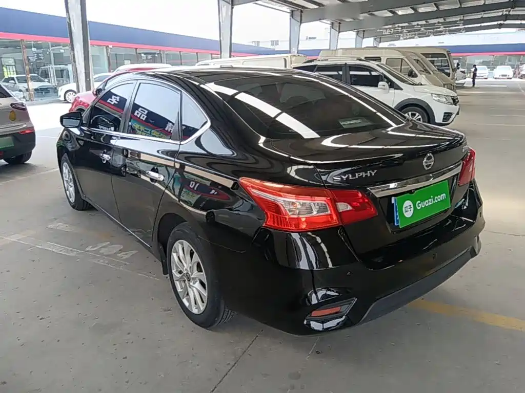 Sylphy 1.6 XL CVT Luxury
