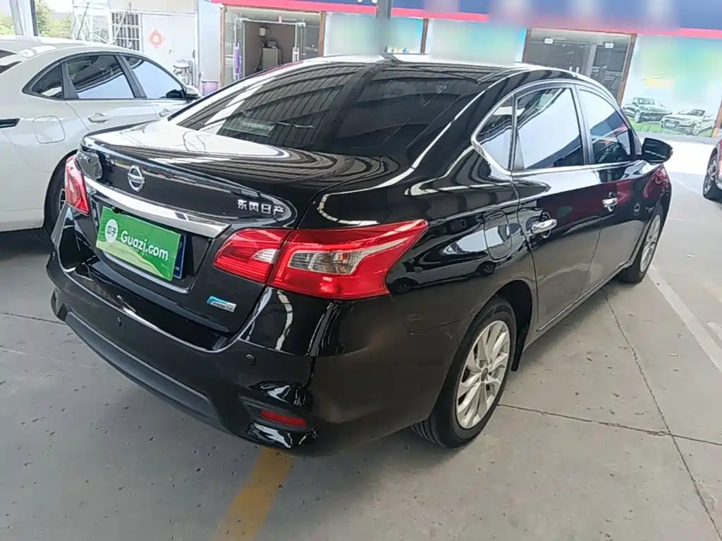 Sylphy 1.6 XL CVT Luxury