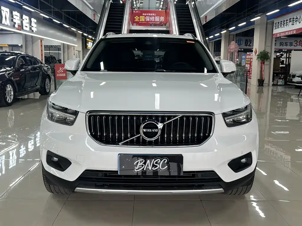 Volvo XC40 T4 4 WD Smart Vision Luxury