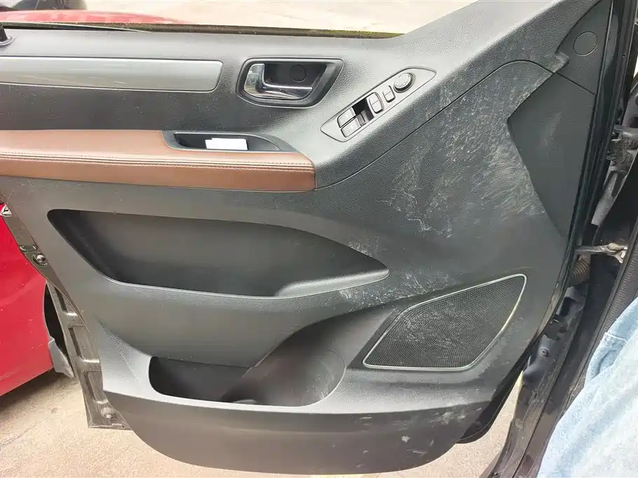 Maxus G10 PLUS 2.0 T Auto Elite