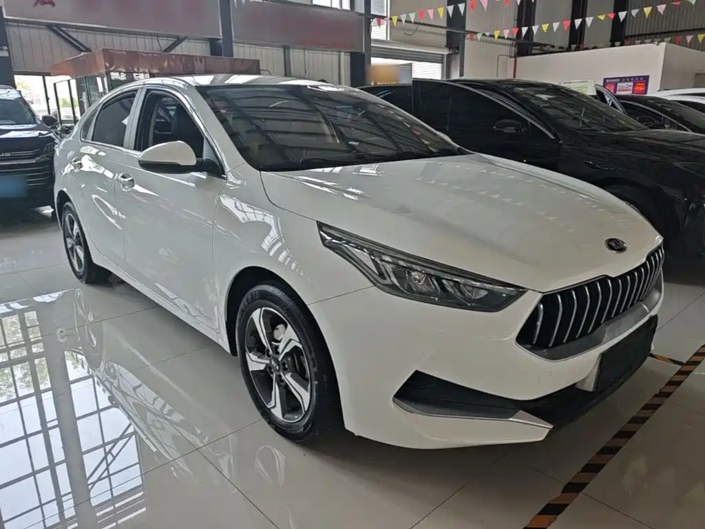 Kia K3 1.5 L CVT New Sharp