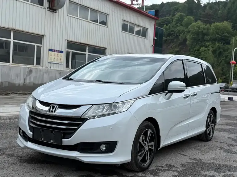 Honda Odyssey 2.4 L Luxury