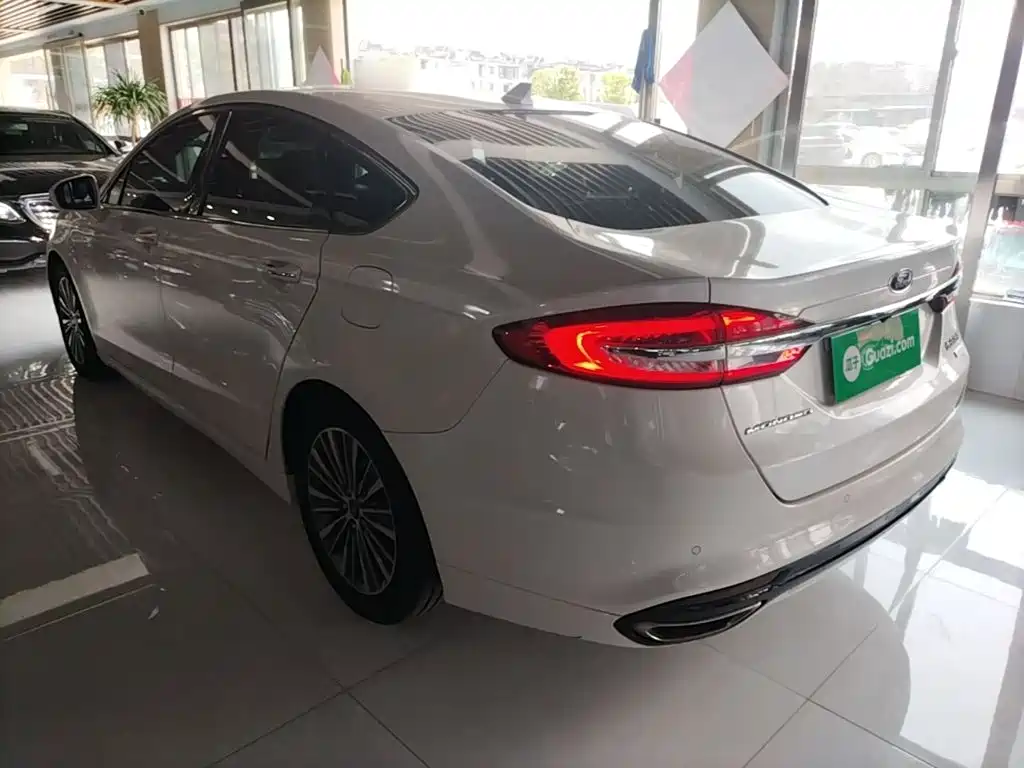 Mondeo EcoBoost 180 Luxury