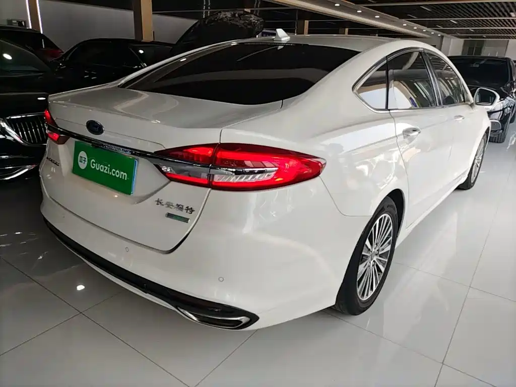Mondeo EcoBoost 180 Luxury