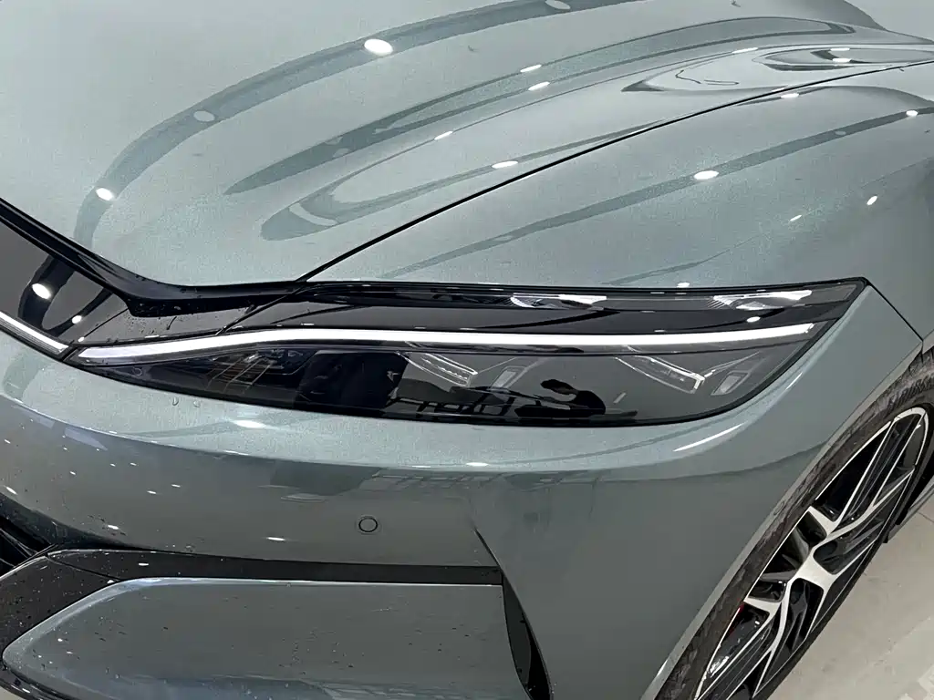 Han L DM-p 4 WD Lidar Flagship