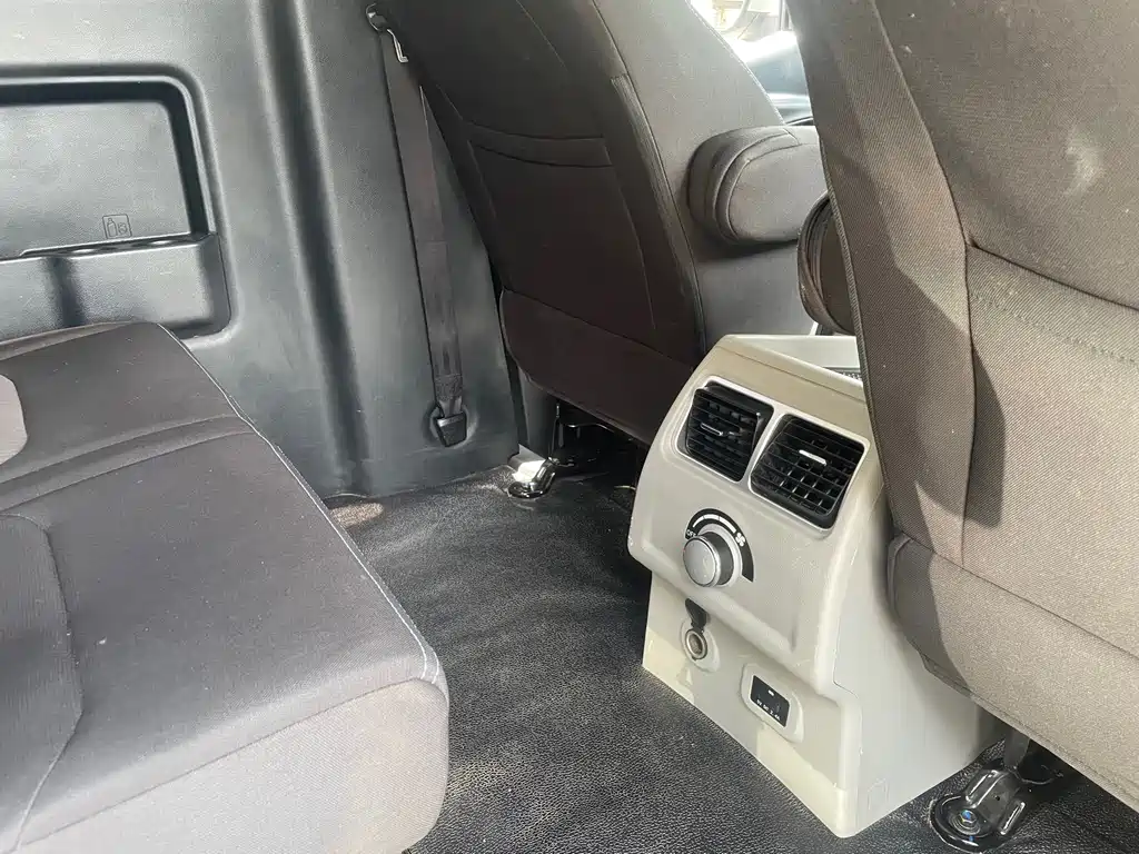 Refine M3 Home 1.6 L Luxury
