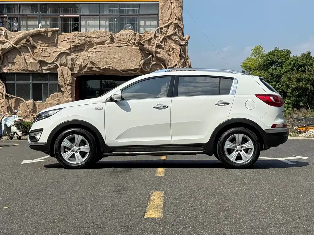 Sportage 2.0 L Auto 2 WD GLS